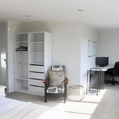 5-Min Walk To Village - Havelock North Holiday Home With Spa Pool Exteriér fotografie