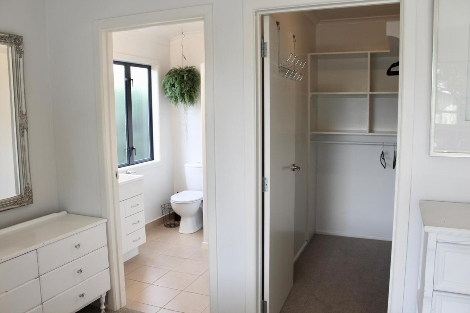 5-Min Walk To Village - Havelock North Holiday Home With Spa Pool Exteriér fotografie