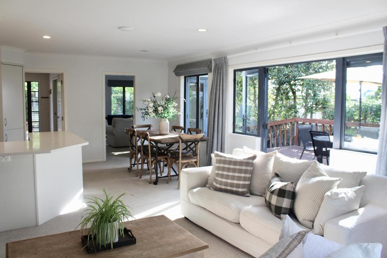 5-Min Walk To Village - Havelock North Holiday Home With Spa Pool Exteriér fotografie